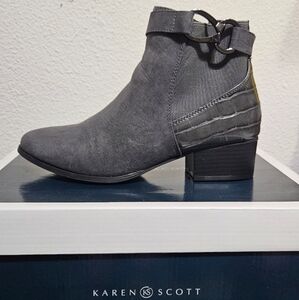 Karen Scott Gray Suede Ankle Booties with Block Heel